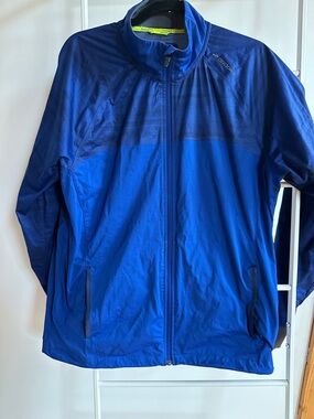 Brooks Men's Blue Windbreaker Jacket